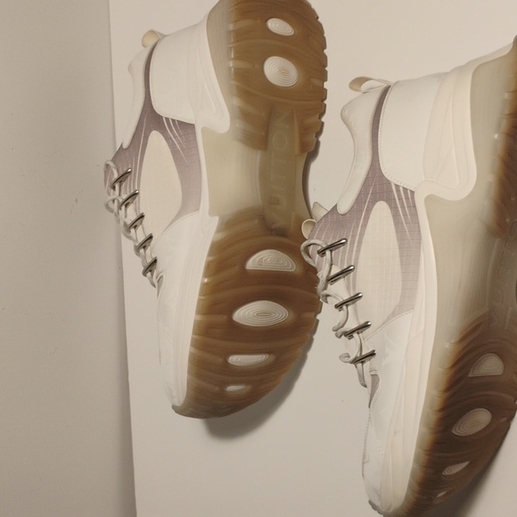 Louis Vuitton Run Away Pulse Sneakers Men's Size 10 🔥🔥🔥 - Picture 6 of 16